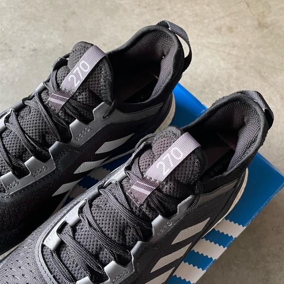 Adidas Terrex Agravic Flow Boost Trail Running/Hiking Sneakers/Shoes 7.5 Womens - Picture 5 of 8